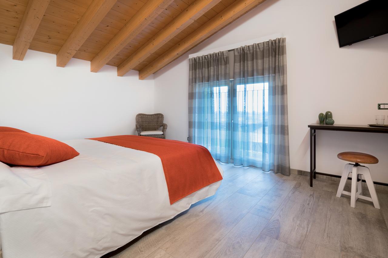 Agriturismo Camisi Qh Камбьаго Экстерьер фото